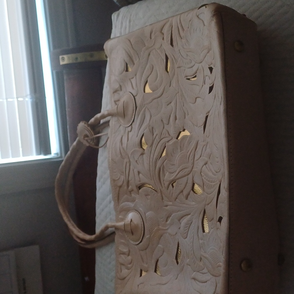 Patricia Nash Leather purse